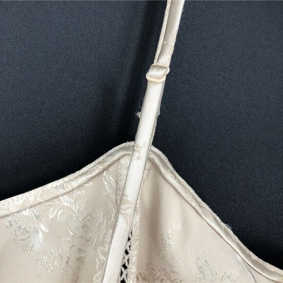 Victoria's Secret Womens Satin Floral Jacquard Cami Crop Top L Beige Going Out - Picture 2 of 8